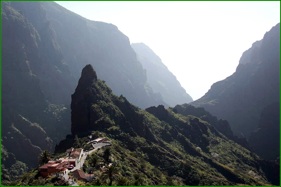 Pueblo de Masca, El Machu Picchu español, Parque Rural del Teno, montañas de Masca, naturaleza salvaje